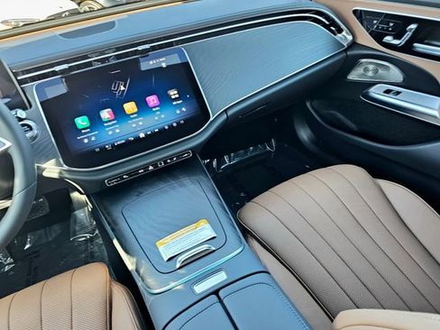 New 2026 Mercedes-Benz E 350 4MATIC Sedan image 31