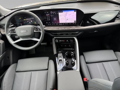 New 2025 Audi Q5 Premium AWD/4WD image 10