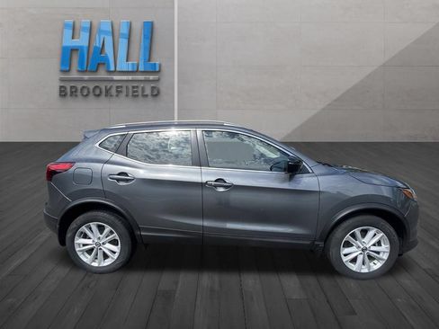 Used 2019 Nissan Rogue Sport SV w/ Technology Package AWD/4WD image 6