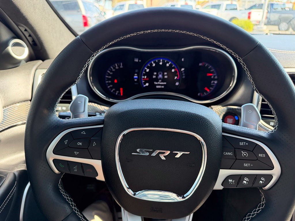 Used 2016 Jeep Grand Cherokee SRT AWD/4WD image 48