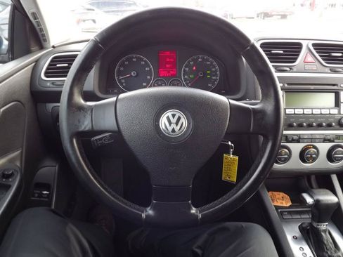 Used 2007 Volkswagen Eos 2.0T FWD image 12