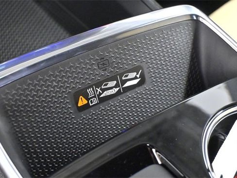 New 2026 Chevrolet Equinox ACTIV w/ Convenience Package III image 26