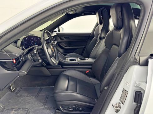 Used 2020 Porsche Taycan Turbo image 16