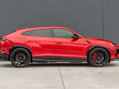 Used 2023 Lamborghini Urus S AWD/4WD image 6