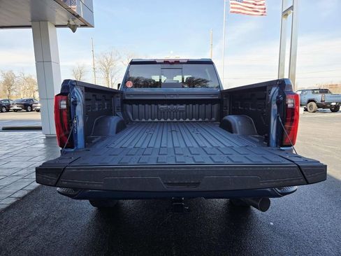New 2026 GMC Sierra 2500 Denali w/ Denali Reserve Package AWD/4WD image 16