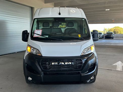 Used 2024 RAM ProMaster 3500 w/ Convenience Group image 2