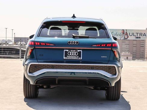 New 2026 Audi Q3 quattro 2.0T AWD/4WD image 5