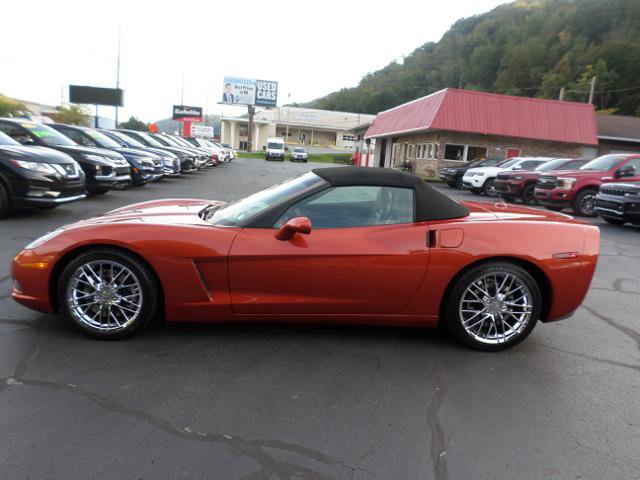 Used 2005 Chevrolet Corvette Convertible w/ Preferred Equipment Group RWD image 28