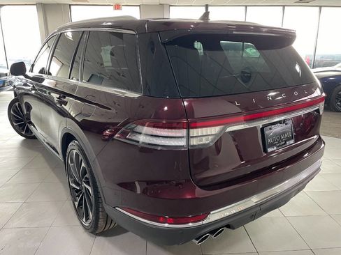 Used 2020 Lincoln Aviator Reserve w/ Equipment Group 202A image 5