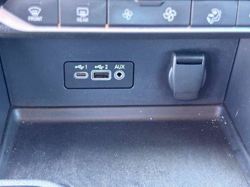 Used 2023 Nissan Sentra SV w/ All-Weather Package FWD image 29