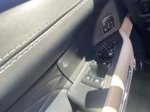 Used 2023 Ford Expedition Max Platinum AWD/4WD image 21
