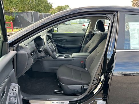 New 2025 Nissan Sentra S image 10