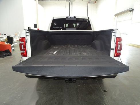 Used 2019 RAM 2500 Limited image 16