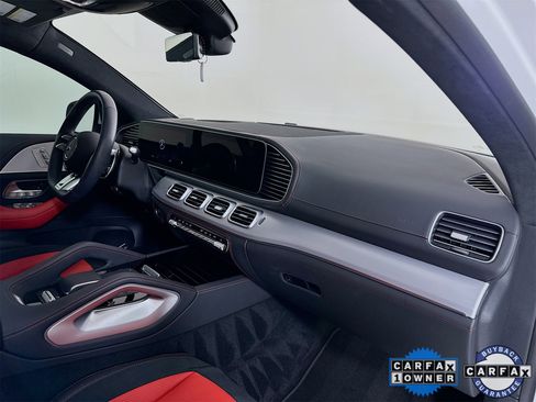 Used 2025 Mercedes-Benz GLE 63 AMG S image 32