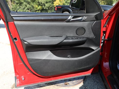 Used 2017 BMW X3 xDrive28i image 18