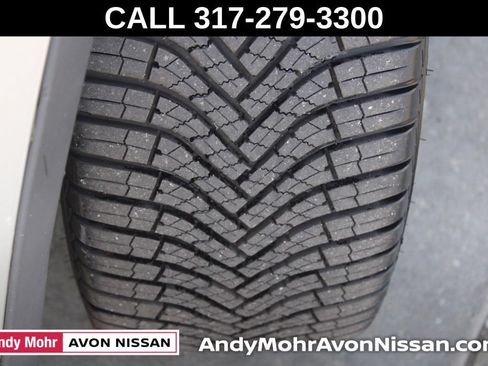 Used 2013 Toyota RAV4 Limited AWD/4WD image 15