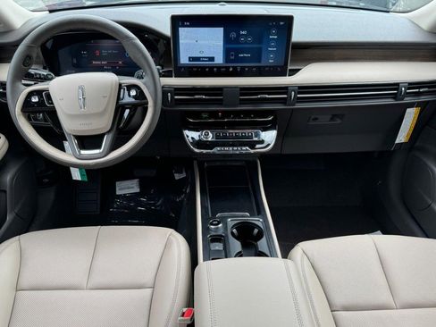 New 2024 Lincoln Corsair Grand Touring w/ Equipment Group 301A image 9