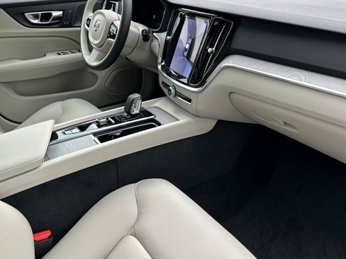 New 2026 Volvo V60 B5 Cross Country Plus w/ Climate Package image 17