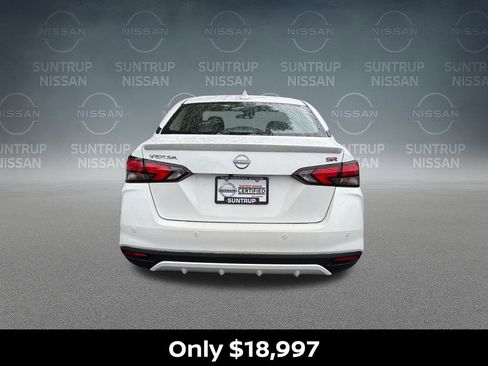 Certified 2025 Nissan Versa SR w/ Trunk Package FWD image 4