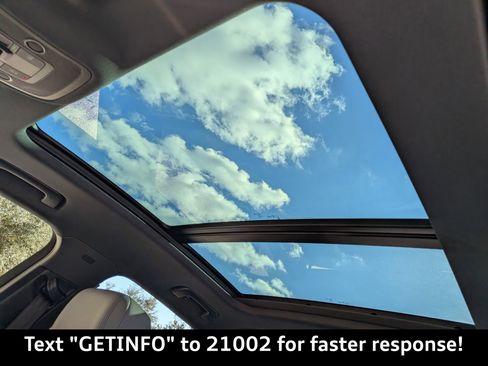 Used 2023 Audi Q3 2.0T Premium Plus w/ Premium Plus Package image 24