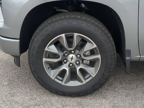 New 2026 Chevrolet Silverado 1500 RST w/ RST All Star Premium Package AWD/4WD image 12