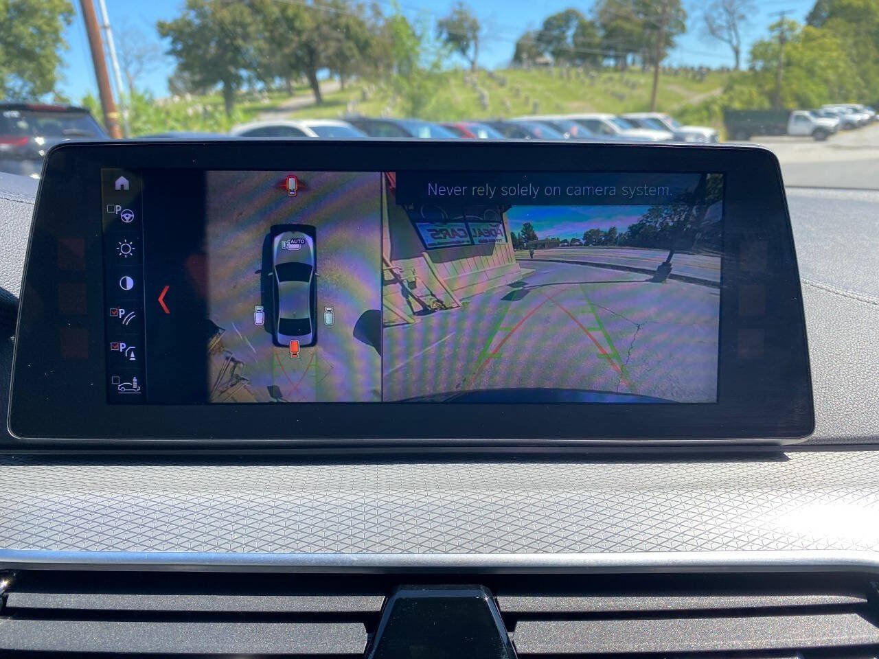 Used 2018 BMW 530i xDrive AWD/4WD image 16