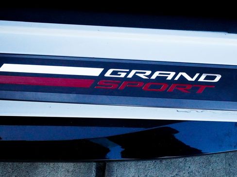 Used 2018 Chevrolet Corvette Grand Sport RWD image 34