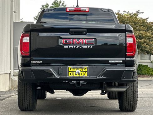 New 2025 GMC Canyon Elevation w/ Convenience Package image 6