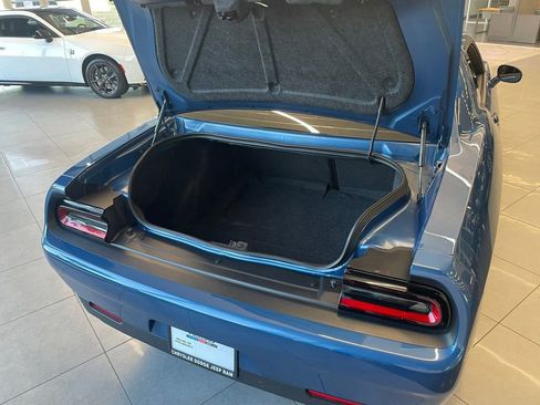 Used 2021 Dodge Challenger R/T Scat Pack w/ Dynamics Package RWD image 20