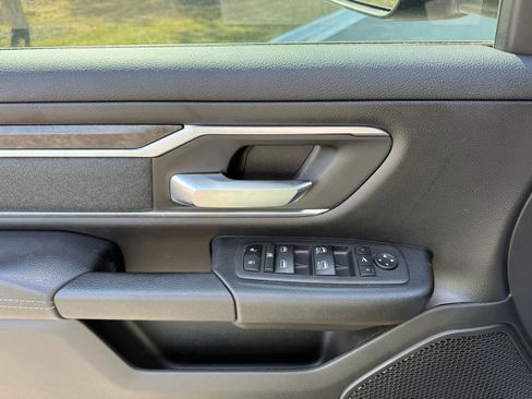 Used 2023 RAM 1500 Big Horn AWD/4WD image 14