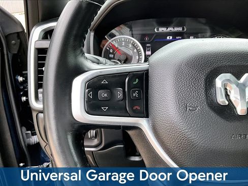 Used 2022 RAM 1500 Big Horn AWD/4WD image 16