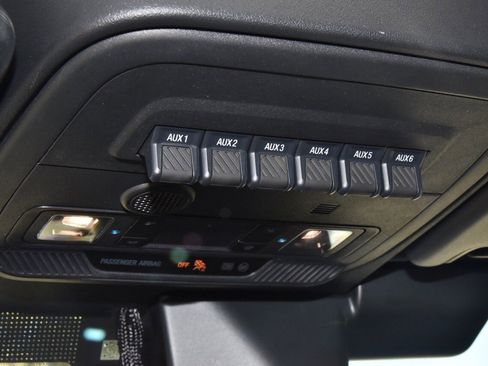 Certified 2025 Ford Bronco Badlands image 37