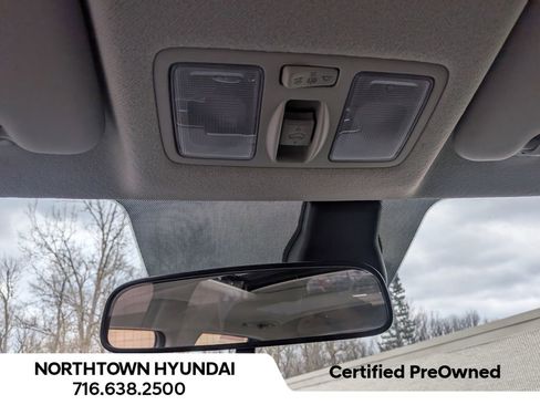 Used 2026 Hyundai Venue SEL image 26