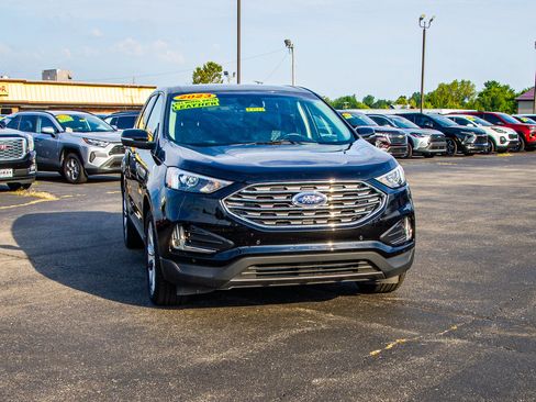 Used 2023 Ford Edge Titanium w/ Cargo Accessory Package AWD/4WD image 10