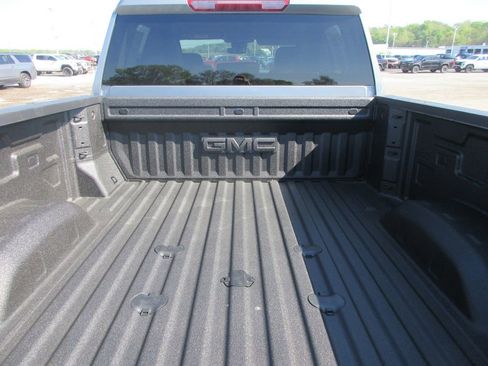 New 2026 GMC Sierra 2500 SLE w/ SLE Value Package; image 6