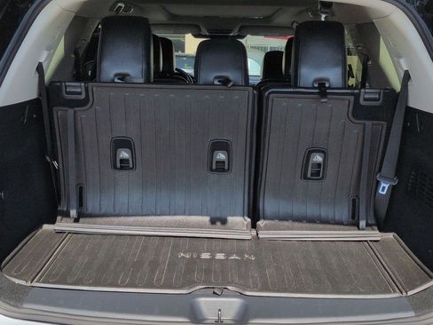 Certified 2022 Nissan Pathfinder SL w/ SL Premium Package FWD image 25