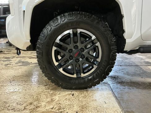 Certified 2024 Toyota Tacoma TRD Sport w/ TRD Sport Upgrade Package AWD/4WD image 10