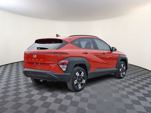 Used 2025 Hyundai Kona SEL AWD/4WD image 5