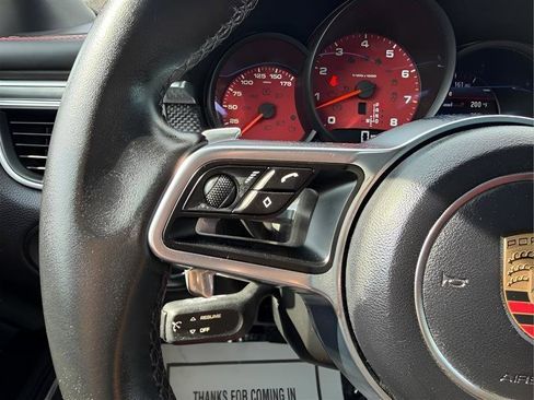 Used 2016 Porsche Macan S image 44