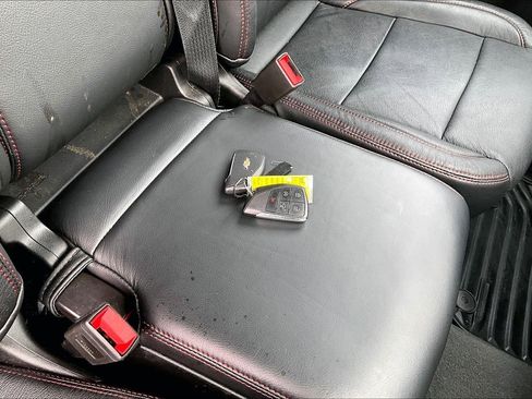 Used 2024 Chevrolet Silverado 1500 Custom Trail Boss image 11