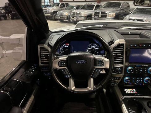 Used 2021 Ford F250 Platinum AWD/4WD image 36