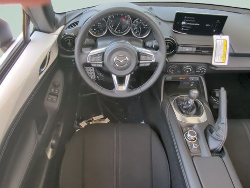 New 2026 MAZDA MX-5 Miata Club w/ Interior Package RWD image 10