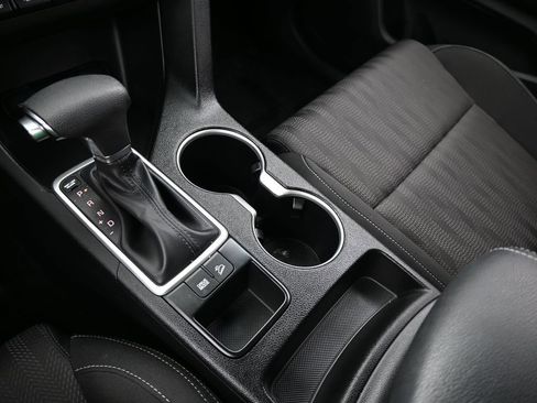 Used 2022 Kia Sportage LX image 23