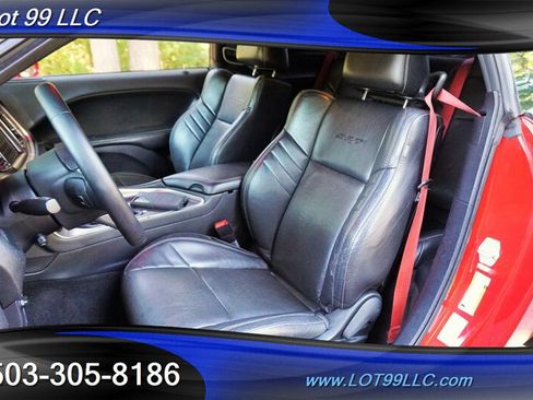 Used 2015 Dodge Challenger SRT Hellcat RWD image 13