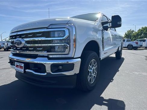 New 2025 Ford F350 Lariat image 10