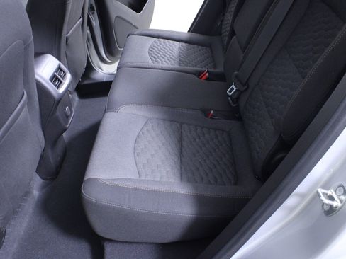 Used 2018 Chevrolet Equinox LT image 13