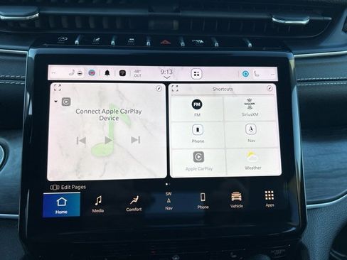 Used 2022 Jeep Grand Cherokee L Limited image 21