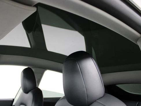 Used 2021 Tesla Model Y Performance image 20