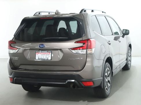 Used 2023 Subaru Forester Premium AWD/4WD image 49
