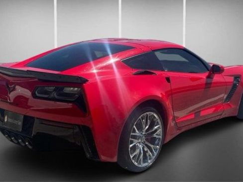 Used 2016 Chevrolet Corvette Z06 w/ 3LZ Preferred Equipment Group RWD image 11